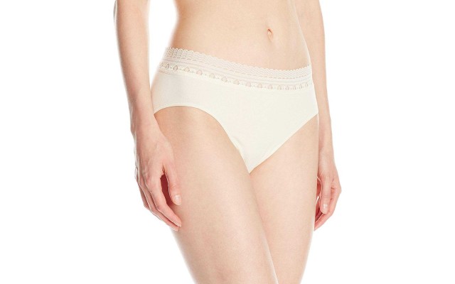  Women’s Microfiber Hipster (Light Beige Lace, 9)