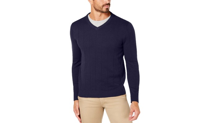  Men’s Textured V-Neck Sweaters