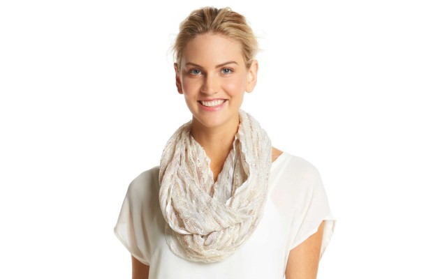  Chevron Pleat Loop Scarf