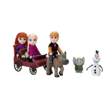 Disney Frozen 2 Petite Adventure Dolls Gift Set