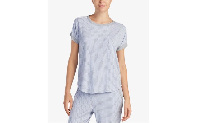  Women’s Contrast-Trim Pajama Tops