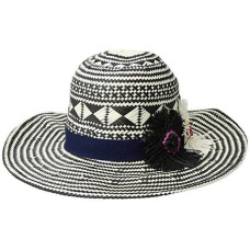 Echo Wow Appliqued Panama Hat (One Size, Black)