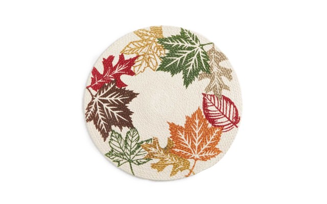  Leaf Wreath Braided 15″ Round Placemat