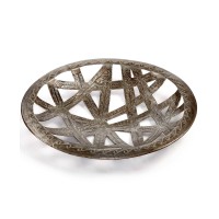 Heart of Haiti Recycled Metal Ribbon Cutout Tray Collection (Brown)