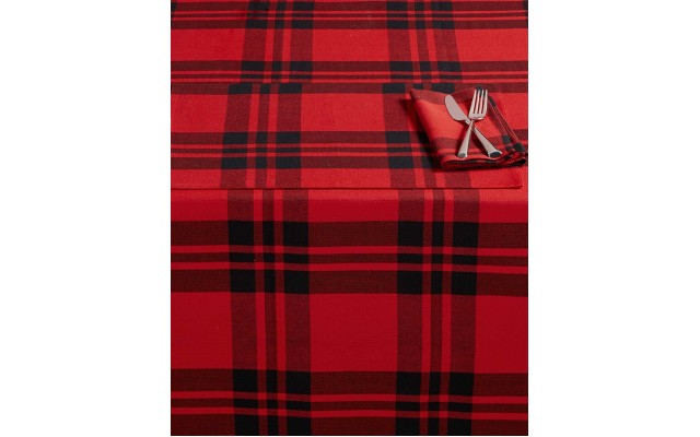 Homewear Blitzen Plaid 60″ x 84″ Tablecloth