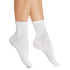 HUE Women’s Super Soft Cropped Sock (White)
