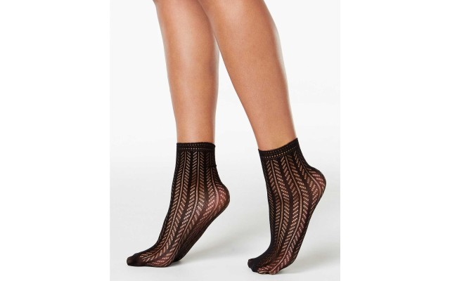 Chevron-Knit Ankle Socks (Black, 9/11)