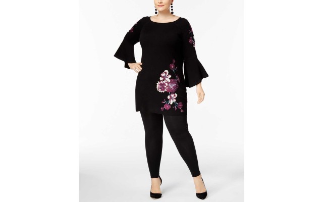  Plus  Embroidered Bell-Sleeve Tunic Sweater (Black, 2X)