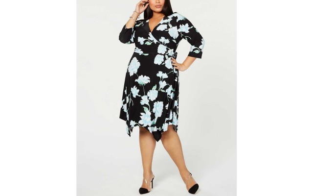 Women's Floral Hanky-Hem Wrap Dress