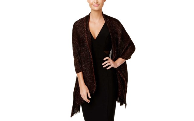  Women’s Tiny Pleated Metallic Scarf Wrap