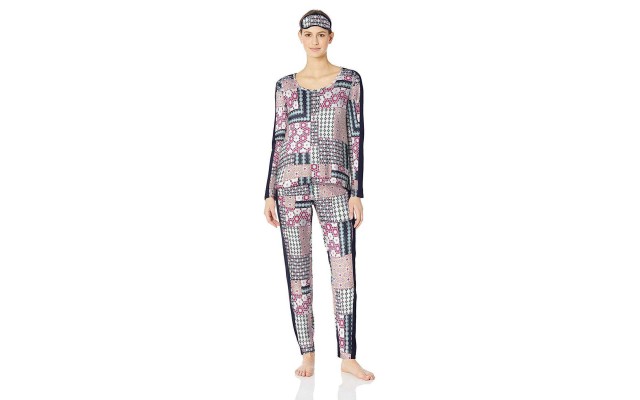  by Natori Women’s Peached Knit PJ Set (White/Multi, S)
