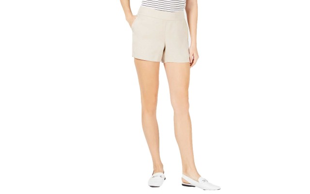  Women's Pull On Shorts