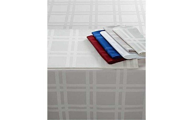  Table Linens, Skylight Plaid 70″ Round