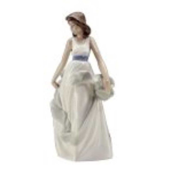  by Lladro Collectible Porcelain Figurine