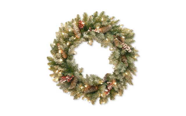  Company 24″ Dunhill Fir Wreath With 50 Clear Lights