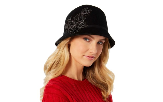  Women's Flower-Appliqué Wool Felt Cloche Hats, Black