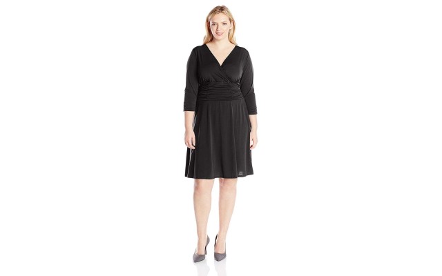  Plus Size Ruched A-Line Dress (Black, 3X)