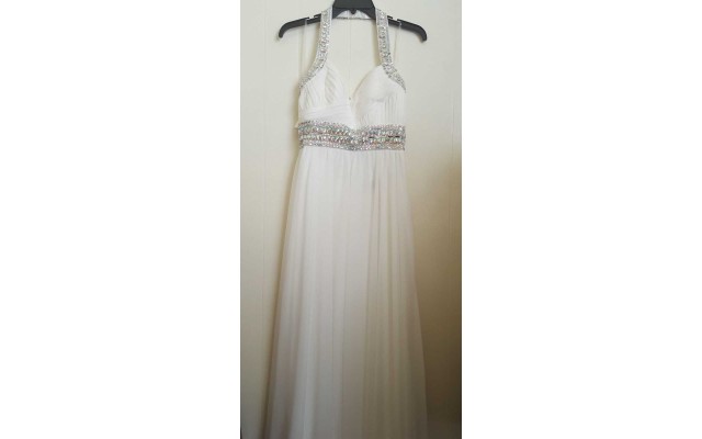  Juniors Dress White HALTER W BEADED STRAPS 2832SJ1S, SIZE 7