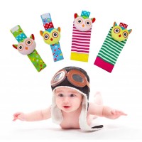 The Season Toys 4pcs Infant Baby Wrist Rattles and Foot Socks Developmental Toys