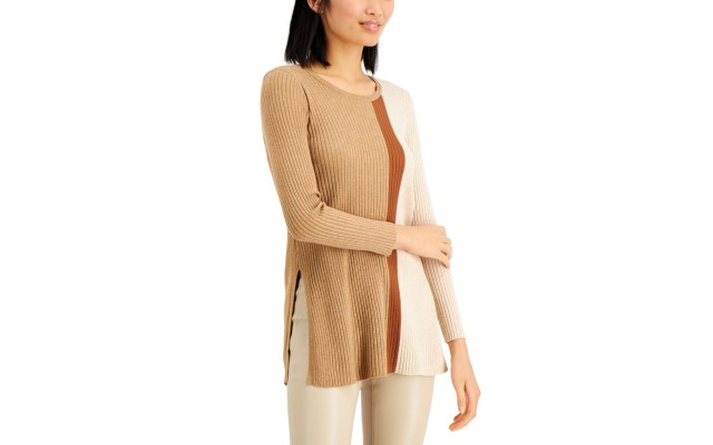  Asymmetrical-Print Ribbed Turtleneck Sweater (Beige, Medium)