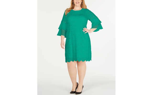  Plus Size Ruffle-Cuff Floral-Lace Dress