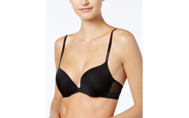  Women's Perfectly Fit Push Up Plunge Memory Touch Bra, Black, 32 D