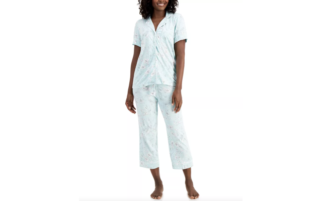  Printed Capri Pants Pajama Set, Green, Small