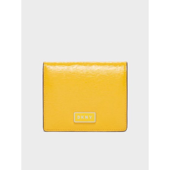  Gigi Leather Flat Wallet, Yellow
