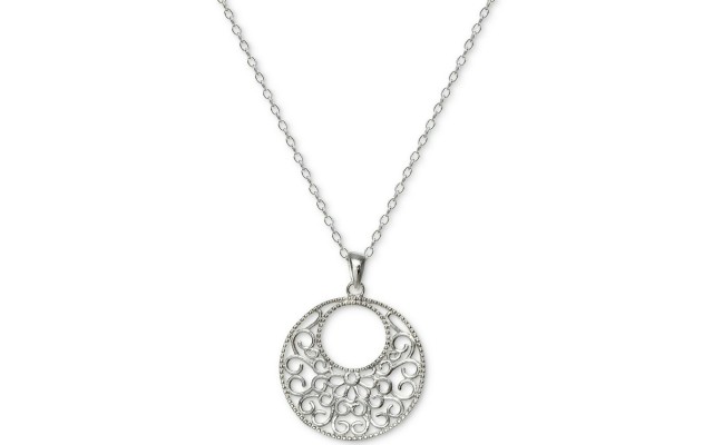  Filigree Circle 18″ Pendant Necklace in Sterling (Silver)