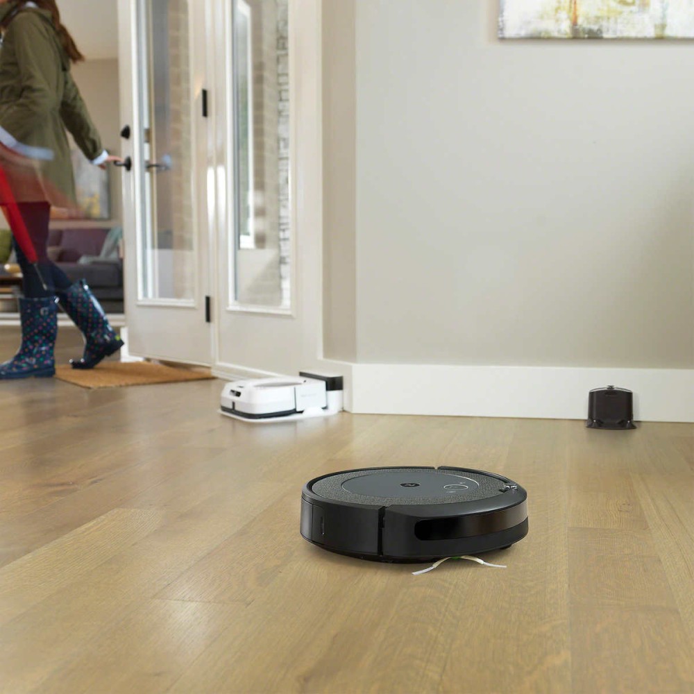 IRobot Roomba I4 (4150) Wi-Fi Connected Robot Vacuum