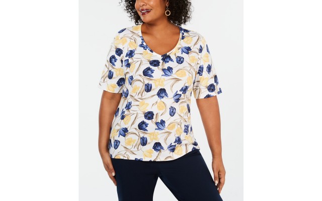  Plus Size Printed V-Neck T-Shirt – Navy