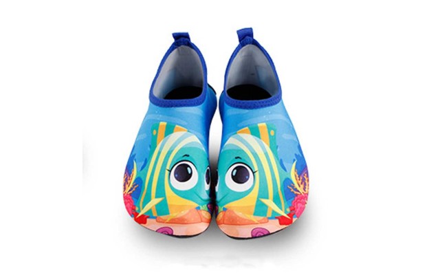 Kids Summer Non-Slip Lightweight Swim Water Shoes, Aqua Socks, Pool & Beach Walking Shoes for Toddlers, Kids, Boys and Girls