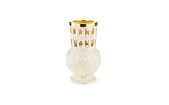  Illuminations Spiral Votive With Suspended Tealight Ivory