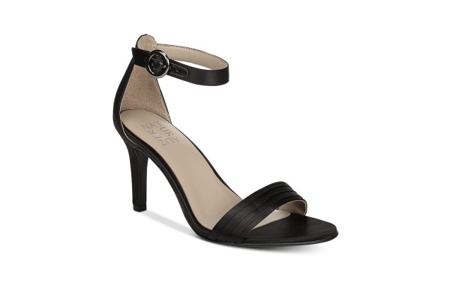 Naturalizer Women's Kinsley 2 Medium/Wide Dress Sandals, Black, 8 M