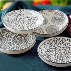 Signature Housewares Bowl Set 4 pieces each with a different pattern
