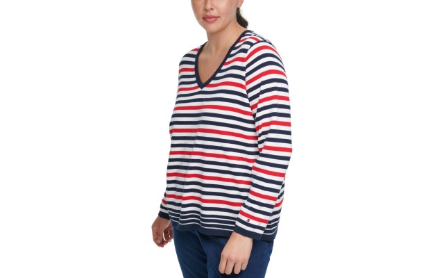  Plus Size Multi-Striped V-Neck Sweater (White, 1X)