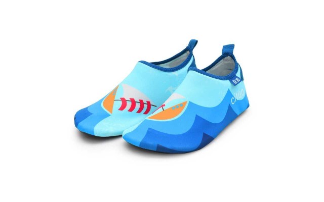 Kids Summer Non-Slip Lightweight Swim Water Shoes, Aqua Socks, Pool & Beach Walking Shoes for Toddlers, Kids, Boys and Girls
