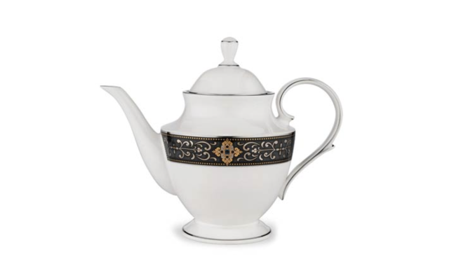  Vintage Jewel Teapot, 40 Oz.