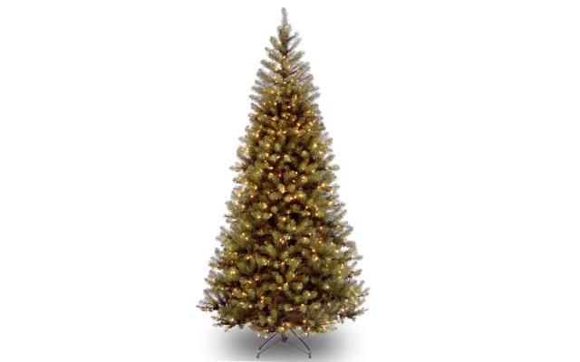  6.5 Foot Aspen Spruce Tree with 350 Clear Lights