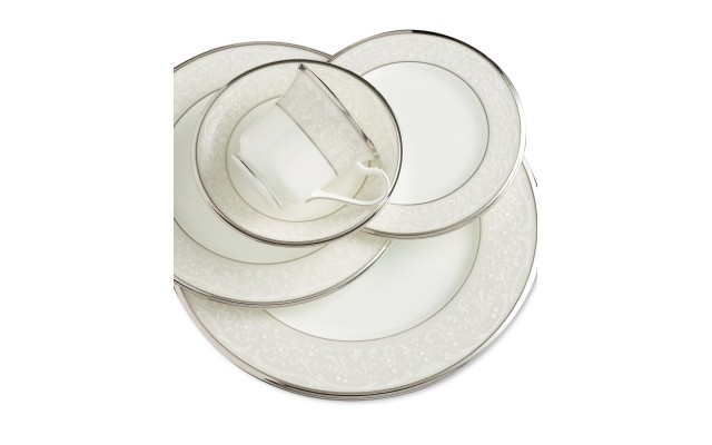  Silver Palace 5-piece Place Setting