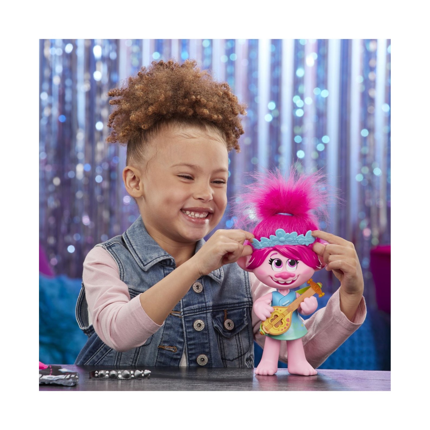 Trolls Dreamworks World Tour Pop To Rock Poppy Singing Doll With 2 Different Looks And Sounds