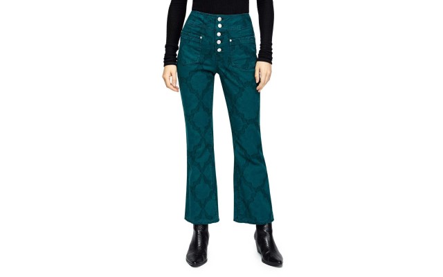 Women’s Liv Crop Flare Jeans