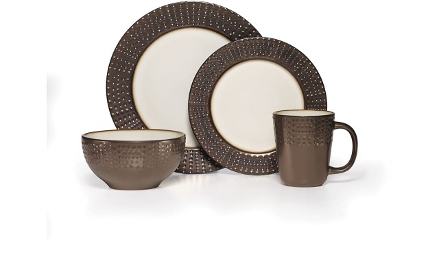 Gourmet Basics by  Metropolitan 16-Piece Dinnerware Set, Service For 4