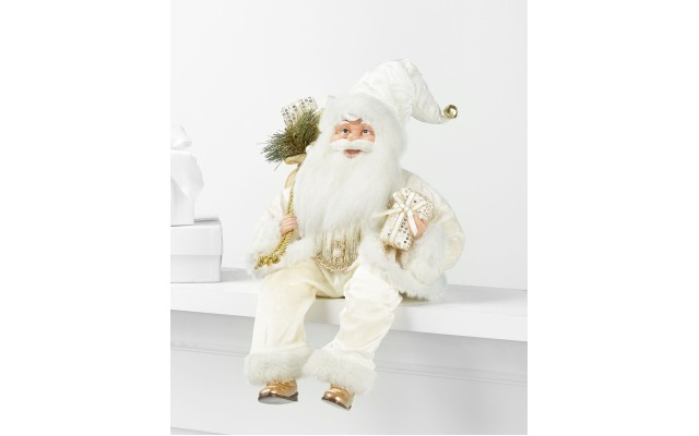  Seated Santa in Ivory