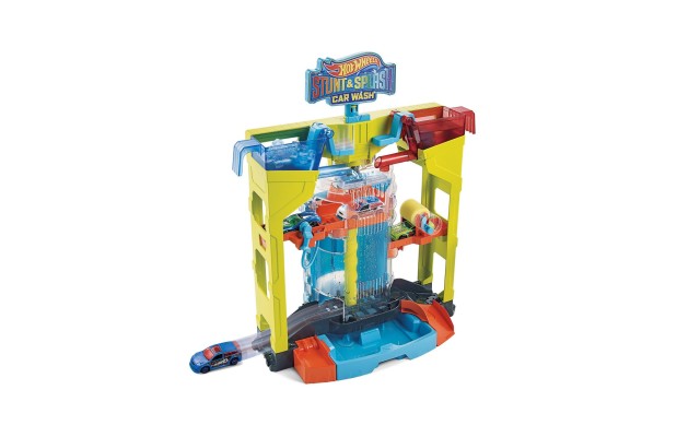  – Stunt & Splash Car Wash Playset