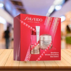 Shiseido Benefiance Wrinkle Smoothing Beauty Set (4 Piece)