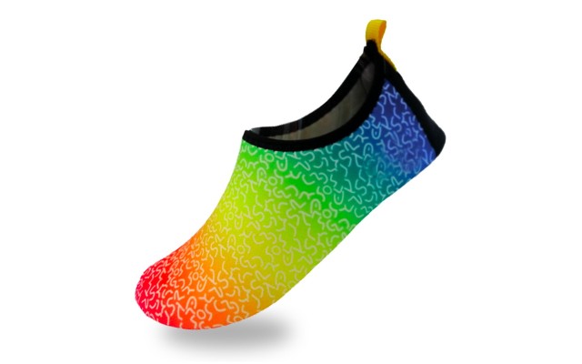 Women's Flexible Aqua Socks, Swim Shoes, Summer Outdoor Shoes For Water Sports, Pool, Sea, Beach Activities, Rainbow, 4.5-5.5