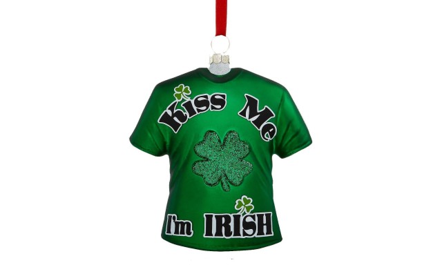  Kiss Me I’m Irish T-Shirt Ornament