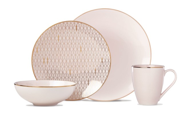  Trianna 4-Pc. Place Setting with Gold Salad Plate
