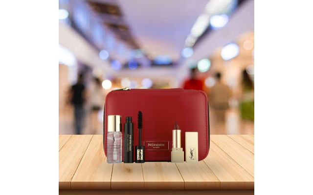  Cosmetics Bag, Deluxe Samples of Touche Éclat Blur Face Primer, Volume Effet Faux Cils Mascara and a mini Rouge Mini Set